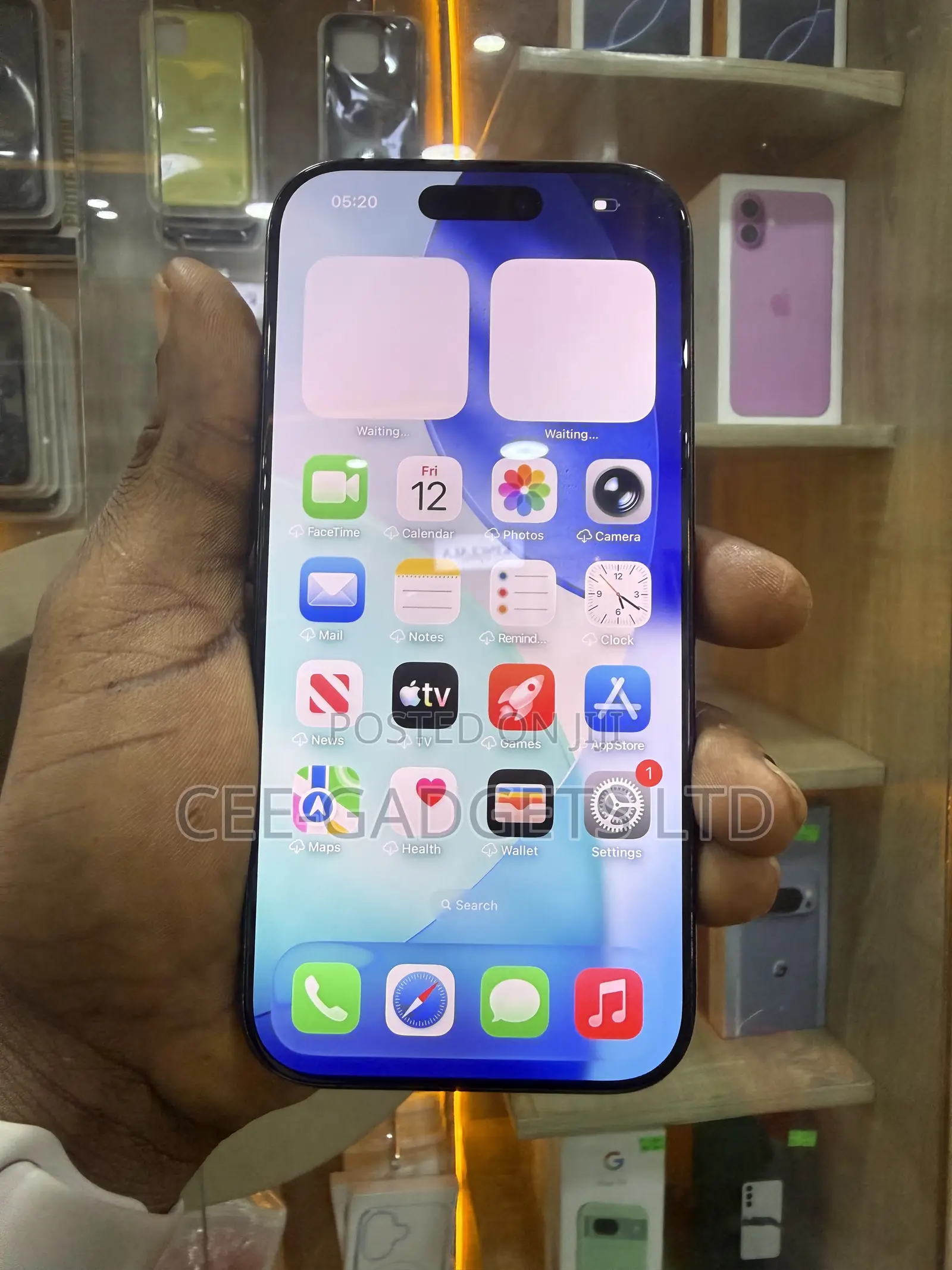 Apple iPhone 16 Pro 128 GB Black
