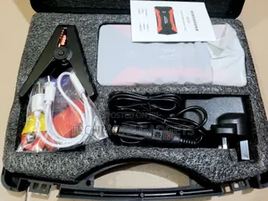 Heavy Duty 12v Emergency Car Jump Starter + 4 Usb Phone Charger