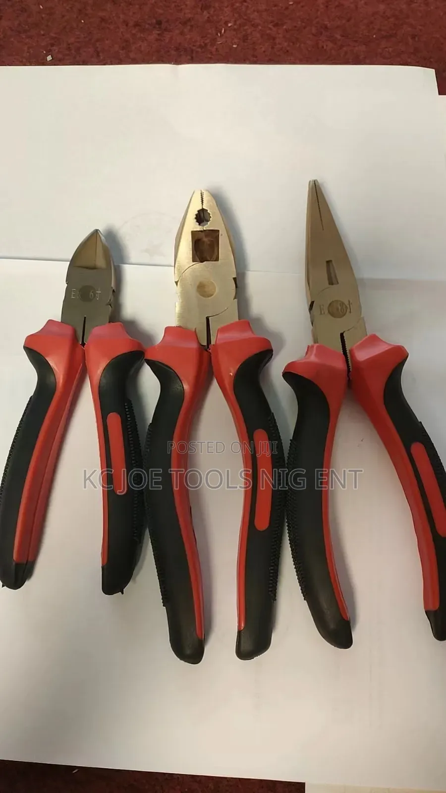 Non Spark Pliers