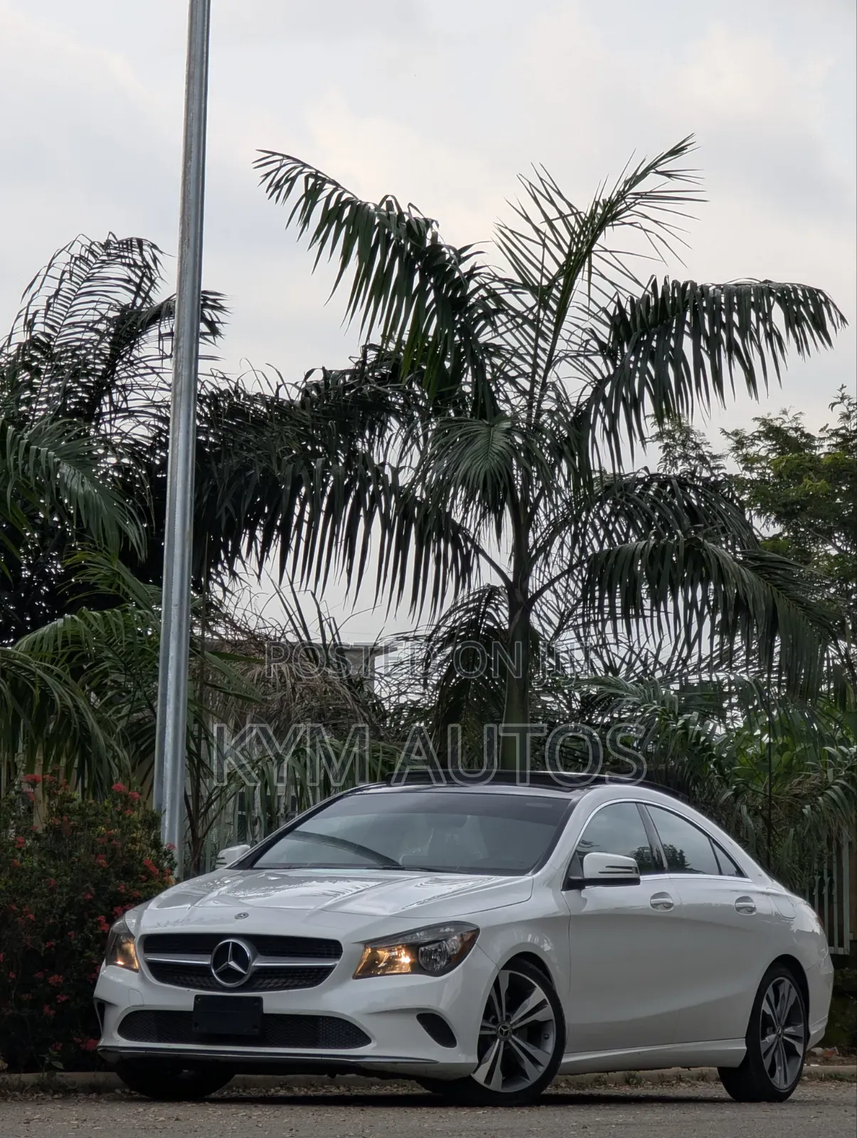 Mercedes-Benz CLA-Class 2019 White