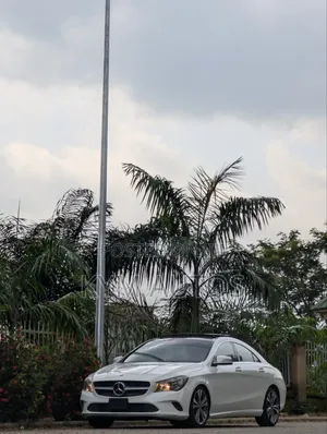 Mercedes-Benz CLA-Class 2019 White
