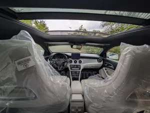 Mercedes-Benz CLA-Class 2019 White