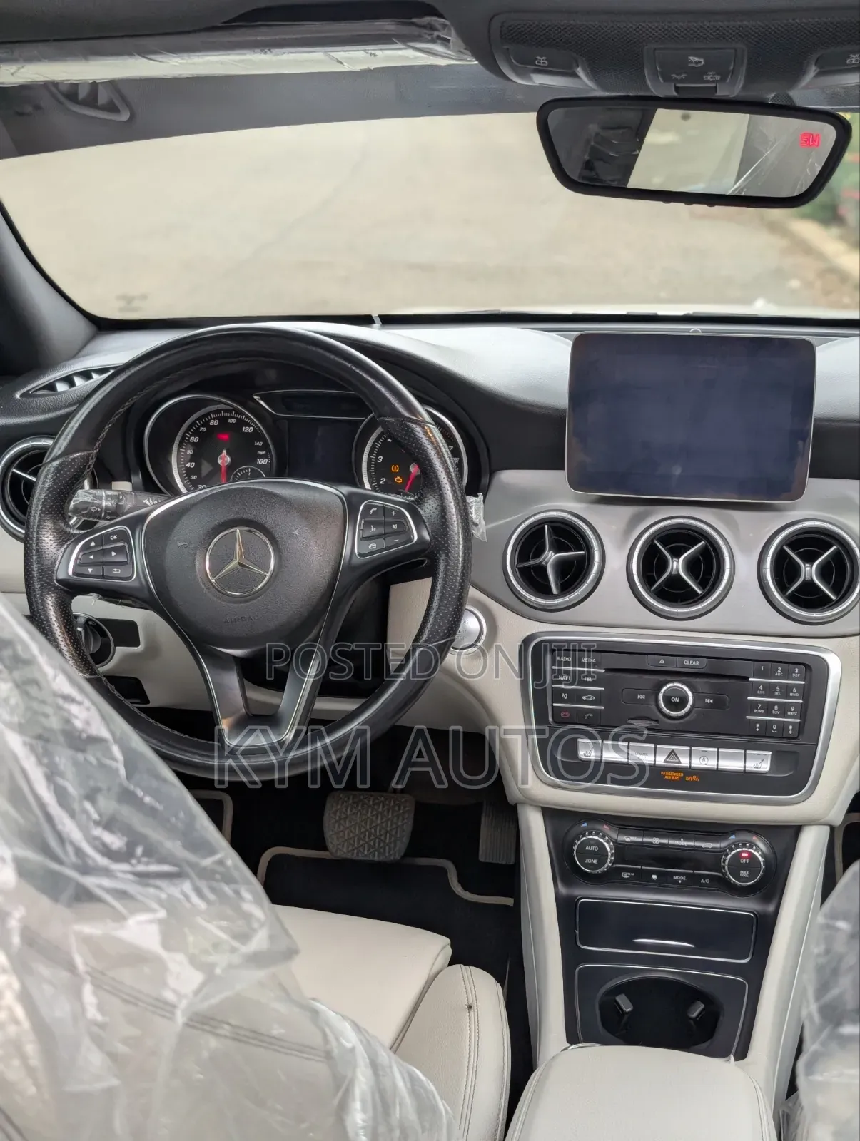 Mercedes-Benz CLA-Class 2019 White