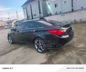 Hyundai Sonata 2013 Black