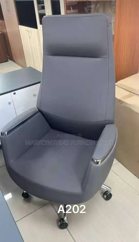 Executive Office Chair – Sit Like a Boss