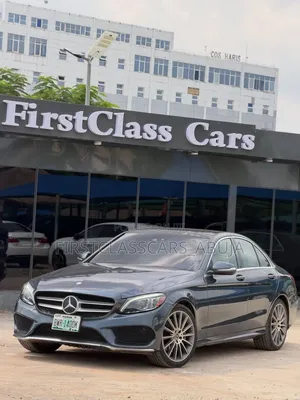 Mercedes-Benz C300 2016 Blue