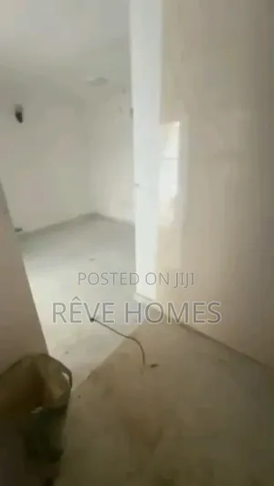 Furnished Mini Flat in Soluyi for rent