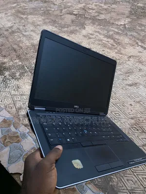 Laptop Dell Latitude E7450 8GB Intel Core i5 SSD 256GB