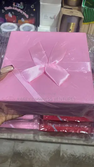 Gift Boxes of Different Designs,Sizes,Color and Placement for Gifting