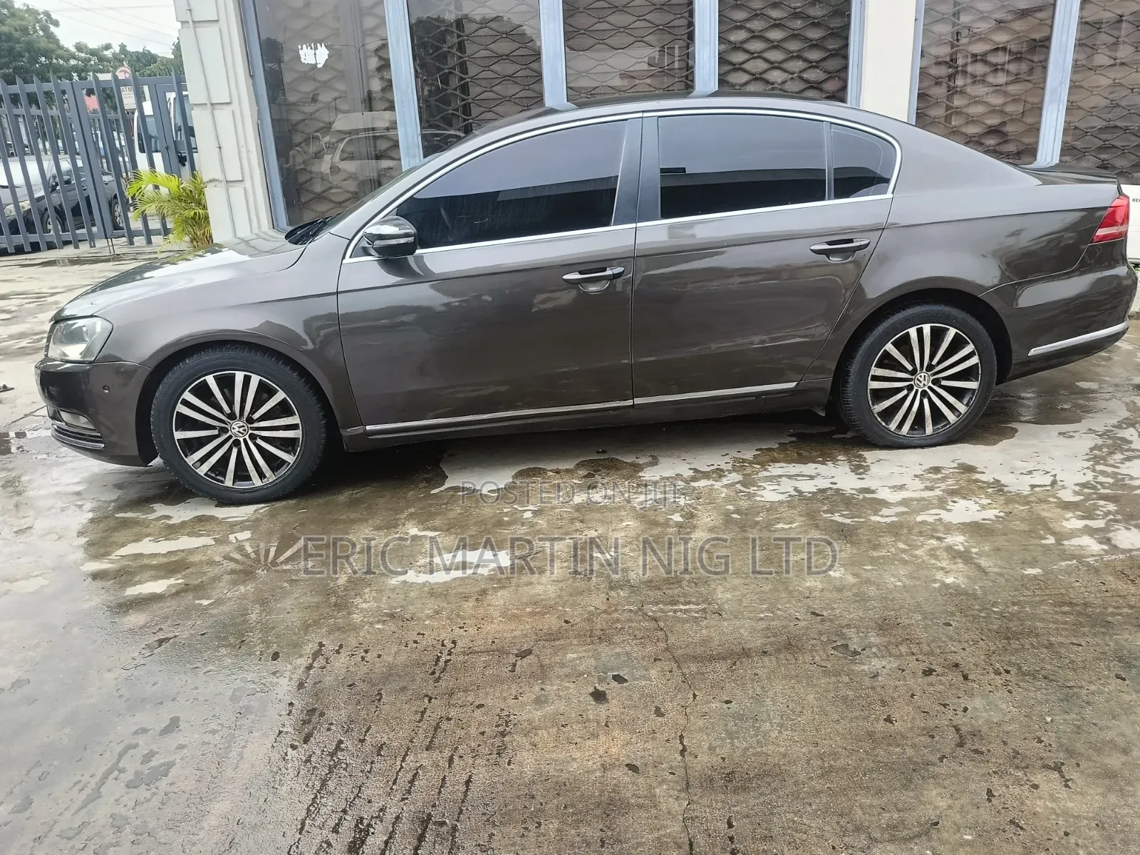 Volkswagen Passat 2014 Brown