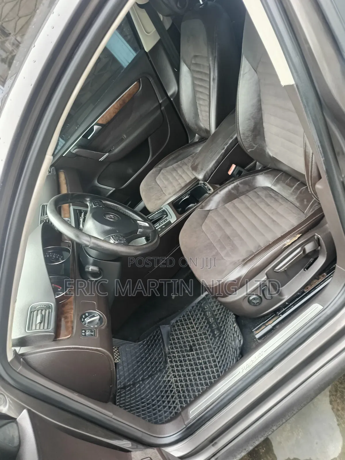 Volkswagen Passat 2014 Brown