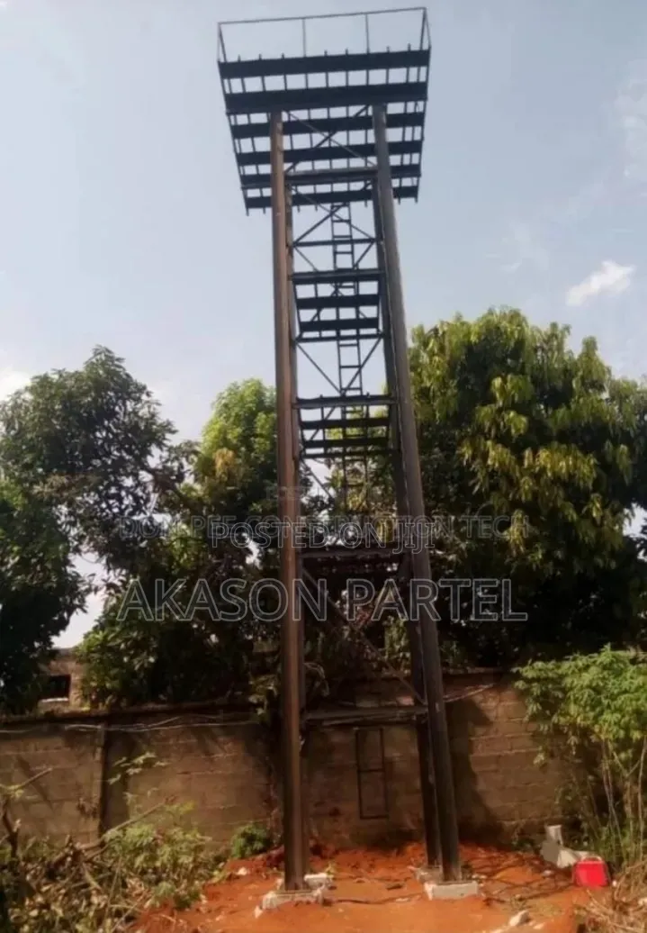 Tank Stand