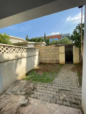 4bdrm Duplex in Wuse 2 for rent