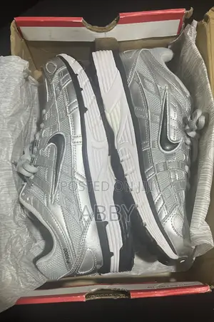 Nike P-6000