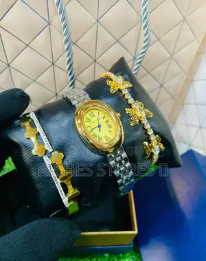 High Quality Ladies Chain Set Watch With Carrier Bag