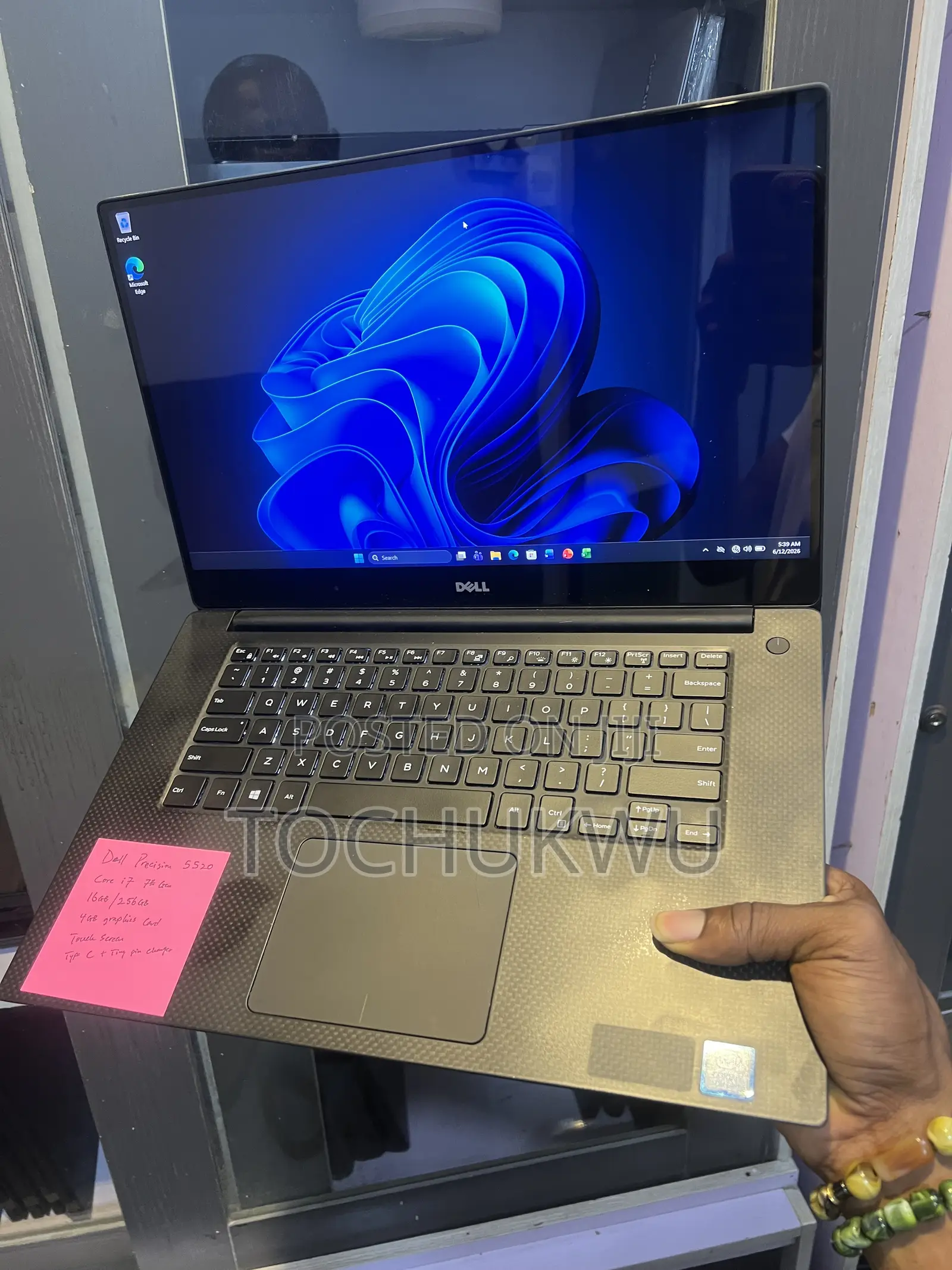 Laptop Dell Precision 5520 16GB Intel Core i7 SSD 256GB