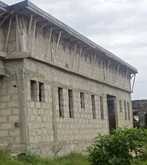 3bdrm Bungalow in Ugolo, Warri for sale