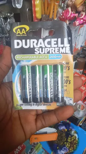 Duracell Supreme Rechargeable Aa Batteries 2650mah (Pack of 4)