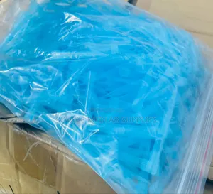 Blue Unfiltered Pipette Tips