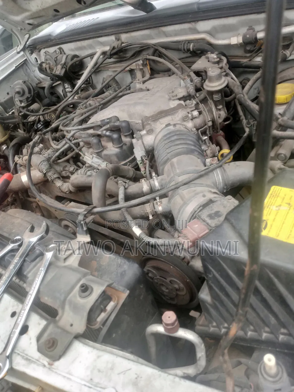 Nissan Frontier Automatic 2005 Silver
