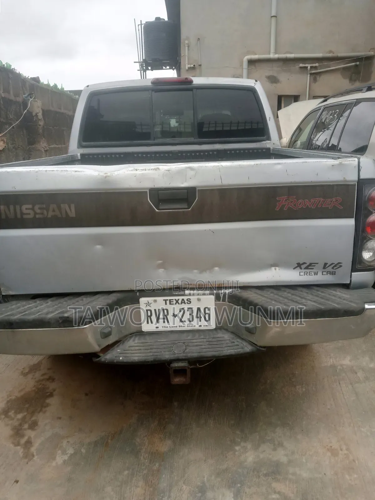 Nissan Frontier Automatic 2005 Silver