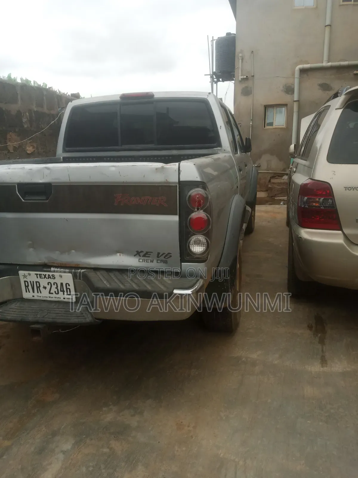 Nissan Frontier Automatic 2005 Silver