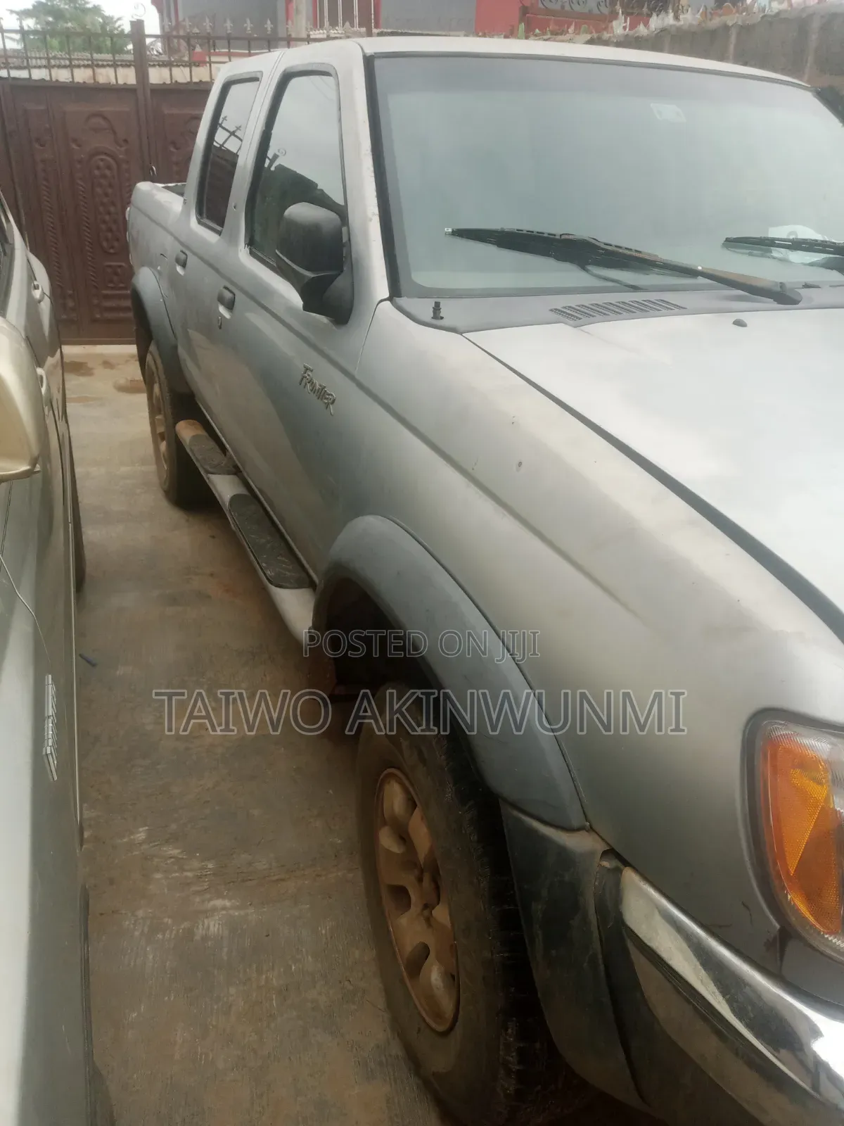 Nissan Frontier Automatic 2005 Silver