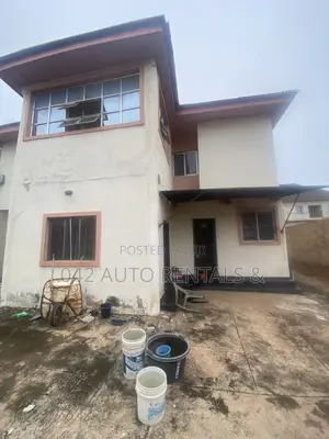 5bdrm Duplex in Golf Estate, Enugu for sale