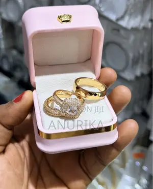 Wedding Ring Set With Box
