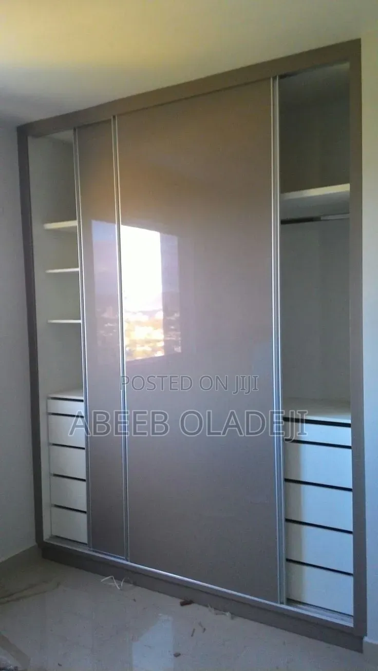 4 to 6 Door Wardrobe