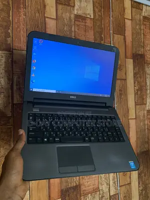 Laptop Dell Latitude 13 3340 8GB Intel Core i3 HDD 250GB