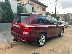 Toyota Highlander Limited 2010 Burgundy