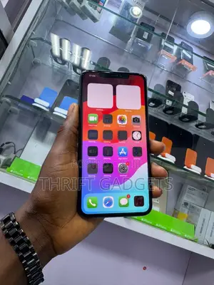 Apple iPhone 11 Pro Max 64 GB Green