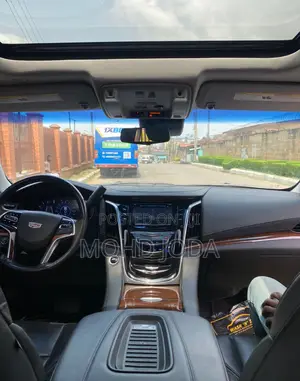 Cadillac Escalade ESV 2016