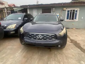 Infiniti FX35 2010 Black