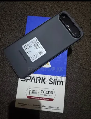 Tecno Spark Slim 256 GB Black