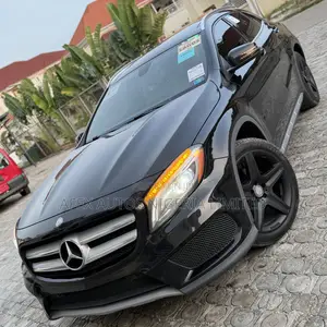 Mercedes-Benz GLA 250 2015 Black