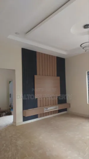 4bdrm Duplex in Gold City Estate, Sabon Lugbe for rent