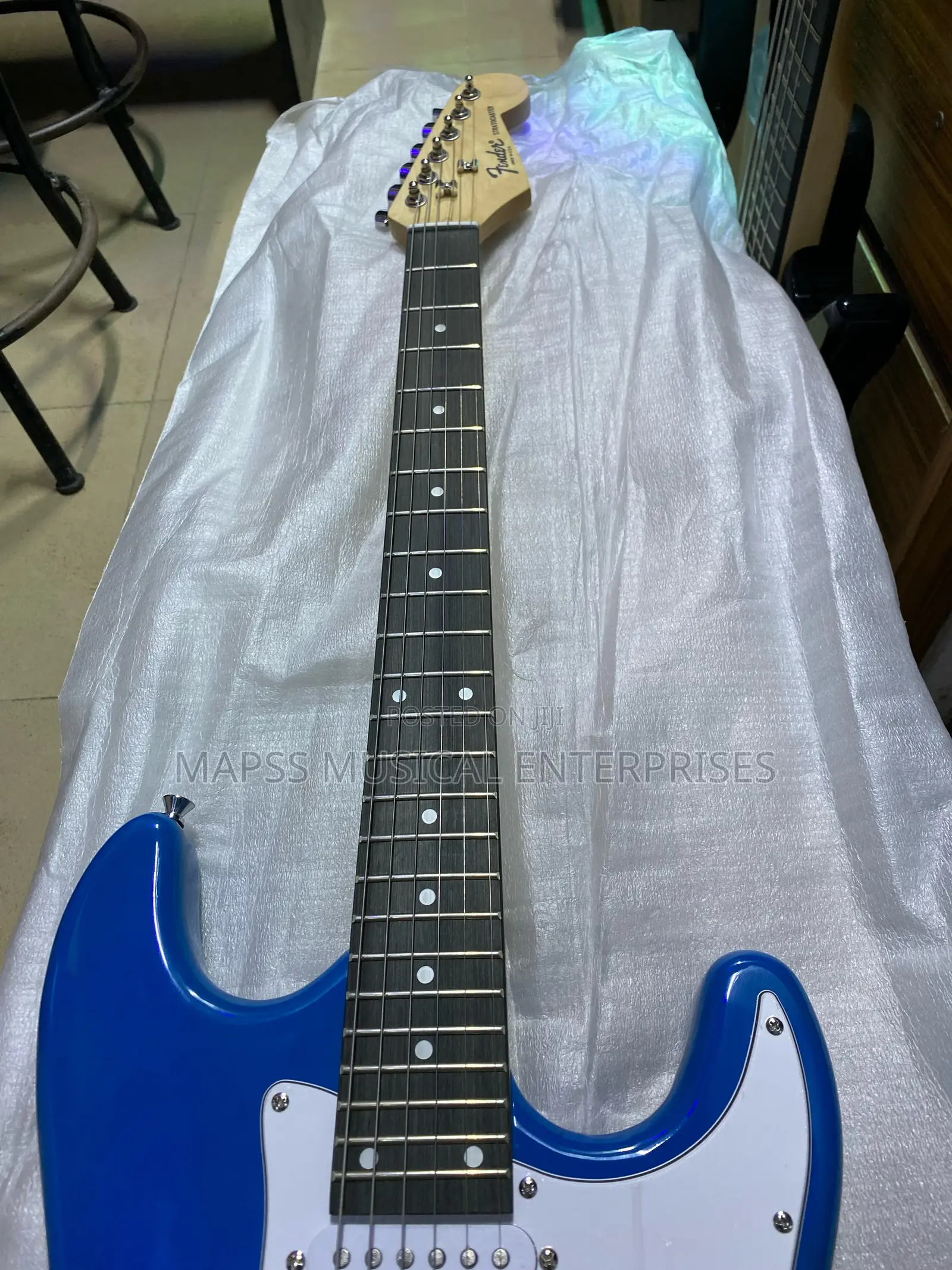 Fender Stratocaster-Style Electric Guitar