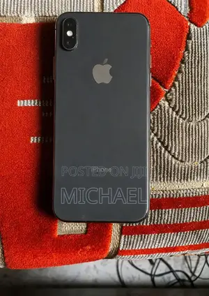 Apple iPhone X 64 GB Black