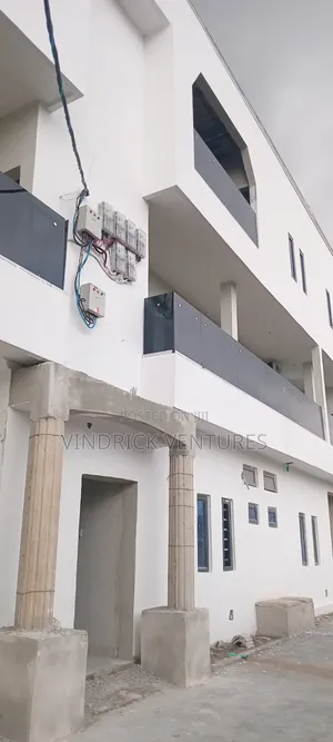 1bdrm Block of Flats in Maroko Mobil Road for rent