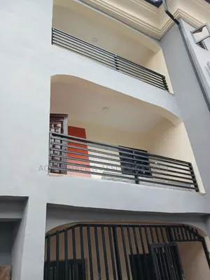3bdrm Apartment in Off Ago Palace for sale