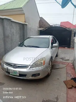 Honda Accord 2006 Silver