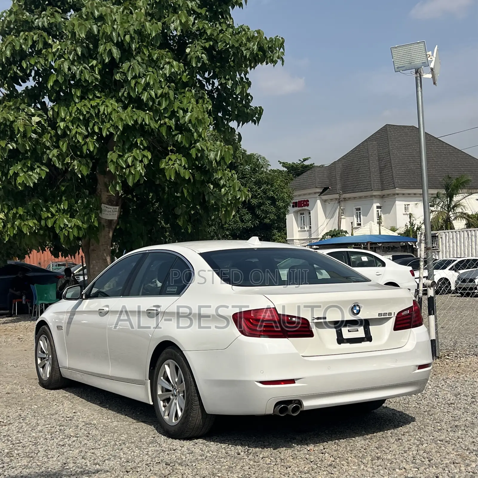 BMW 528i 2014 White