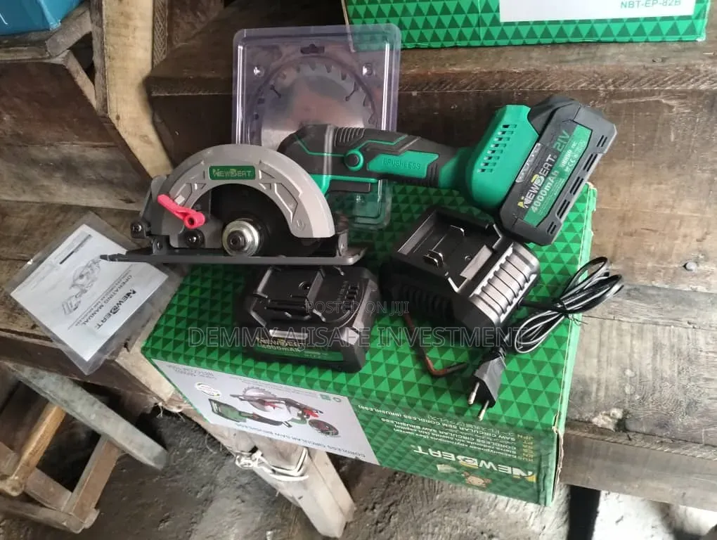 Newbeat Brushless Cordless Circular Machine