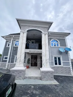 2bdrm Block of Flats in Podo, Oluyole Estate for rent