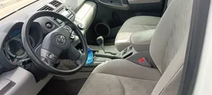 Toyota RAV4 2012 White