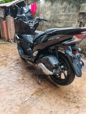 Honda 2020 Black