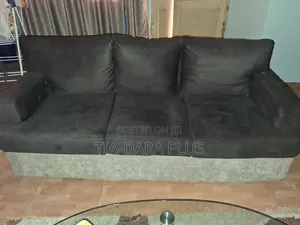 7 Seater Sitting Room Chair