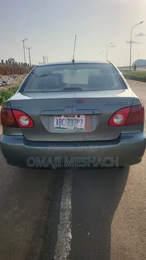 Toyota Corolla 2004